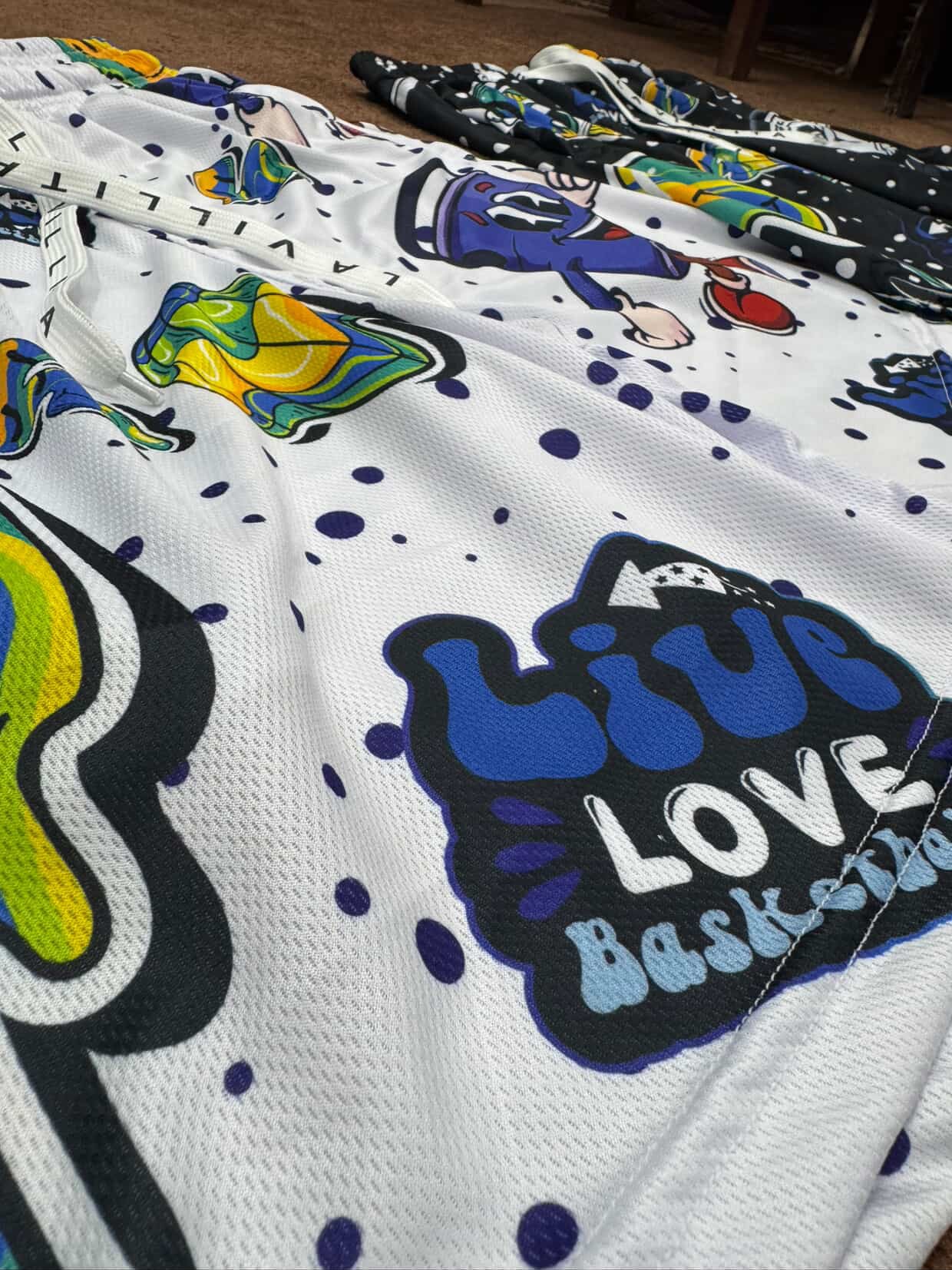 White Walking Bucket Shorts