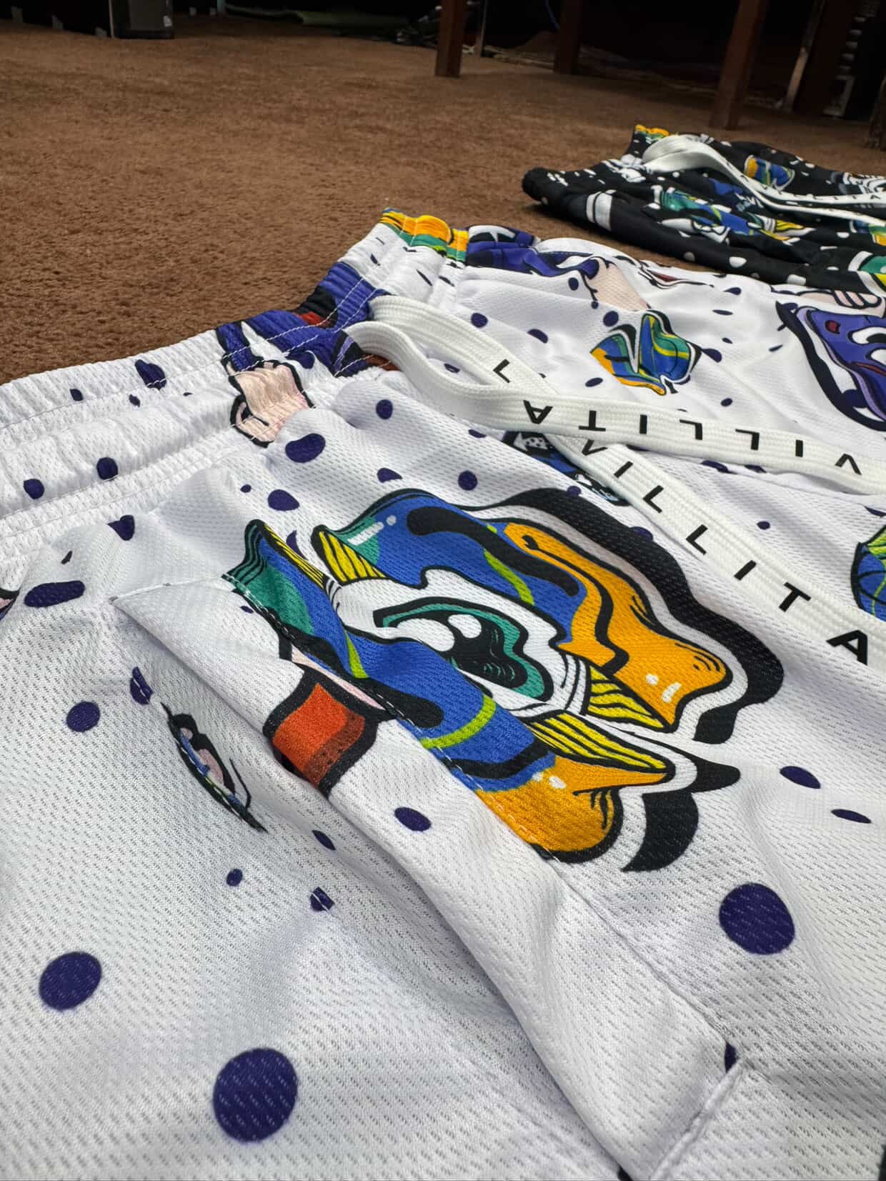 White Walking Bucket Shorts